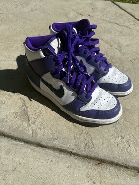 Nike Dunk High Purple/White Leather High Top Sneaker Kids 5.5Y DH9751-100